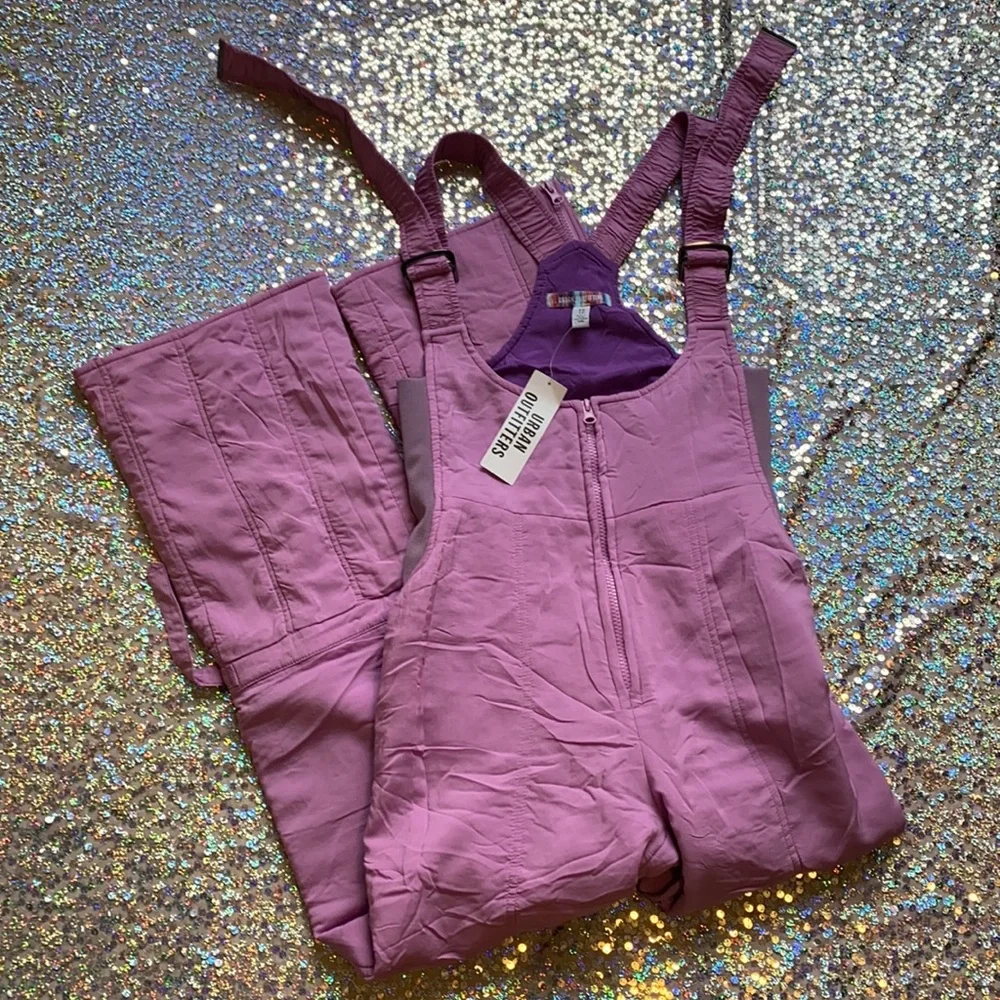 UO • Snowbunny Ski Slope Kiara Overall Pant - Picture 11 of 15